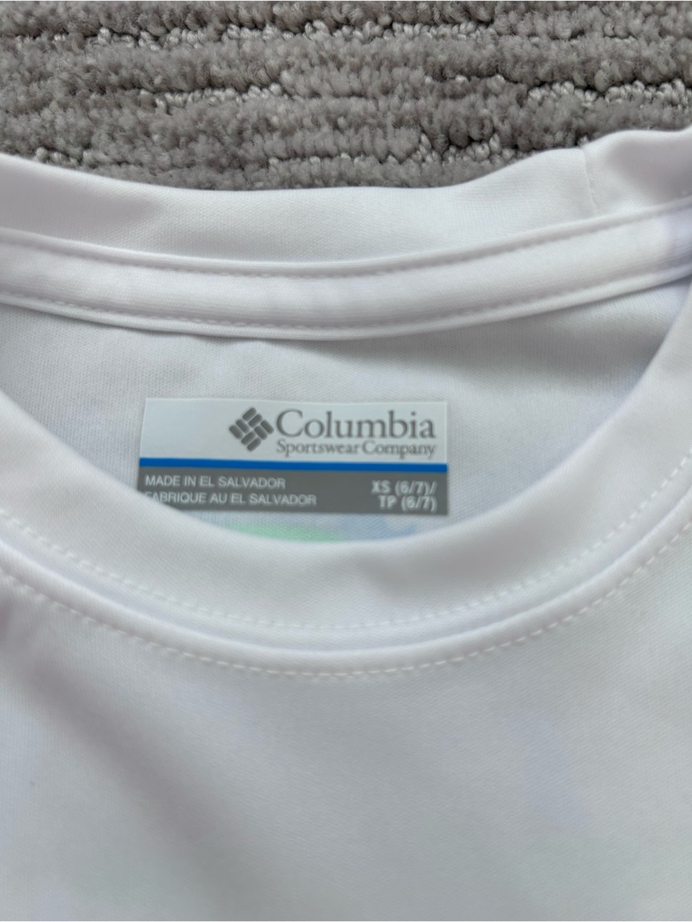 Columbia White Performance Tee - Picture 2 of 3